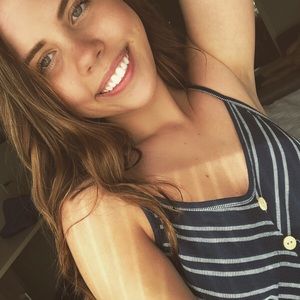 Meet your Posher, Jenna